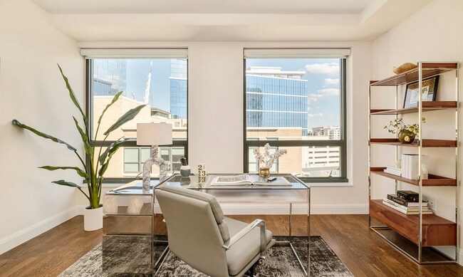 Foto del edificio - 1590 Little Raven St