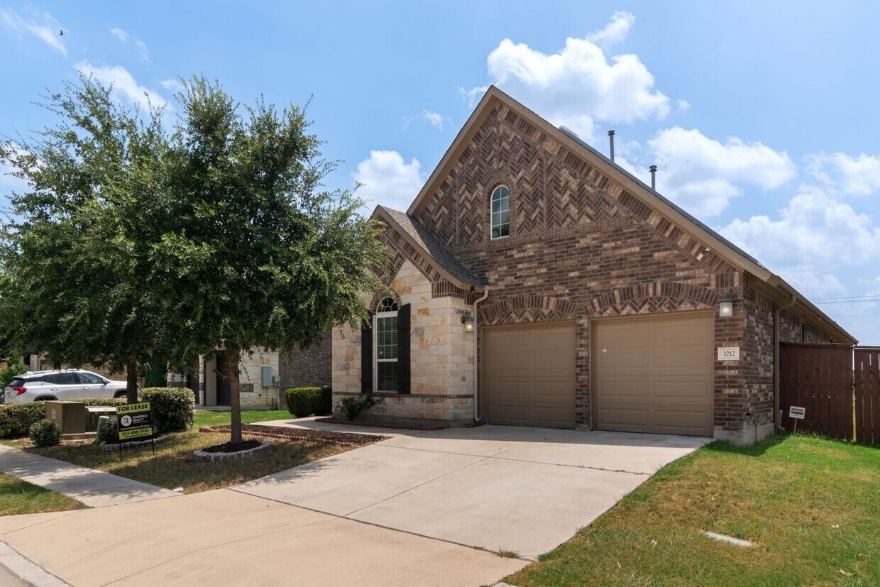 Foto principal - 3212 Prentiss Ln