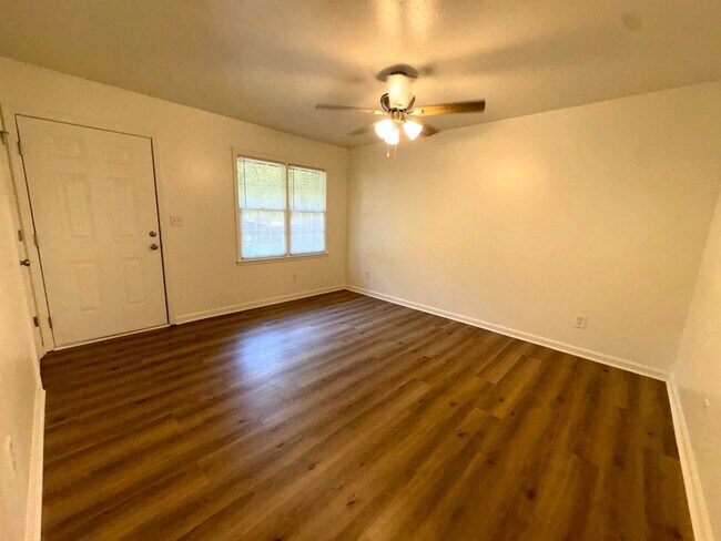 Foto del edificio - 4323 Ansley Ave