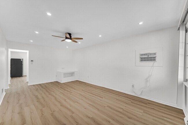Foto del edificio - 2 Bedroom 1 Bathroom House for Rent!