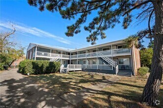 Building Photo - 1226 Little Bay Ave