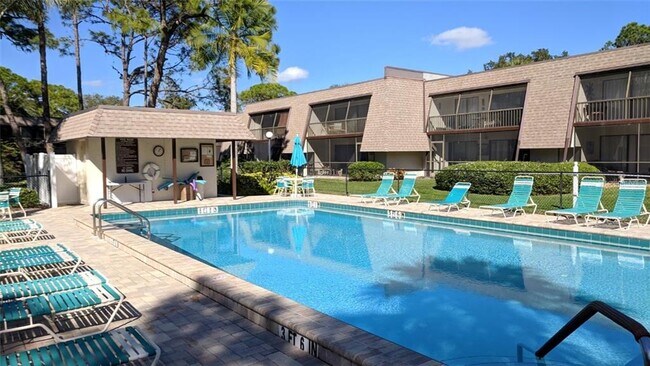 Foto del edificio - 4660 Ringwood Meadow