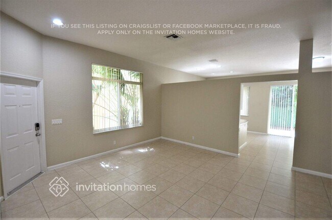 Building Photo - 5036 Heron Pl