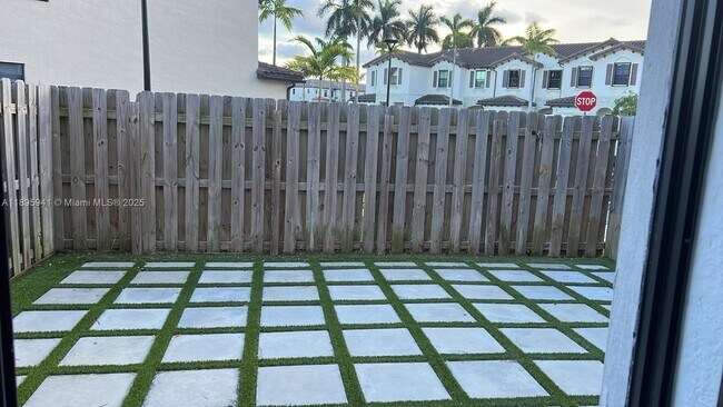 Foto del edificio - 12738 SW 230th Ter