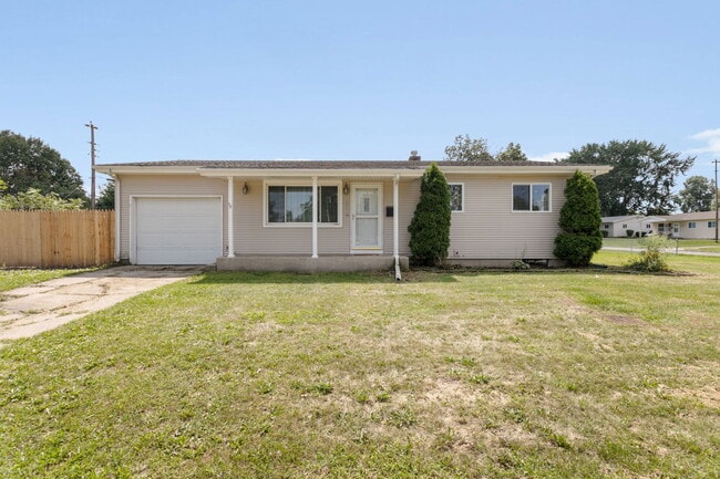 Building Photo - 1536 Byron Dr