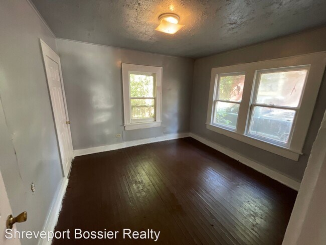 Foto del edificio - 2 br, 1 bath House - 3224 Jackson St