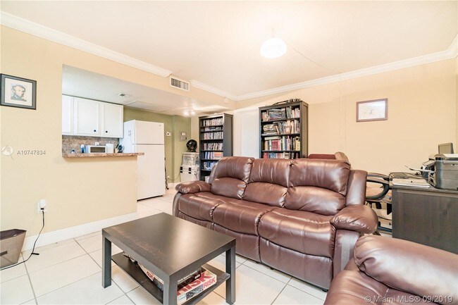 Foto del edificio - 3901 SW 112th Ave