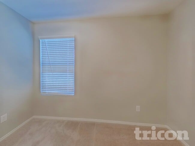 Building Photo - 11828 Mancos Trl