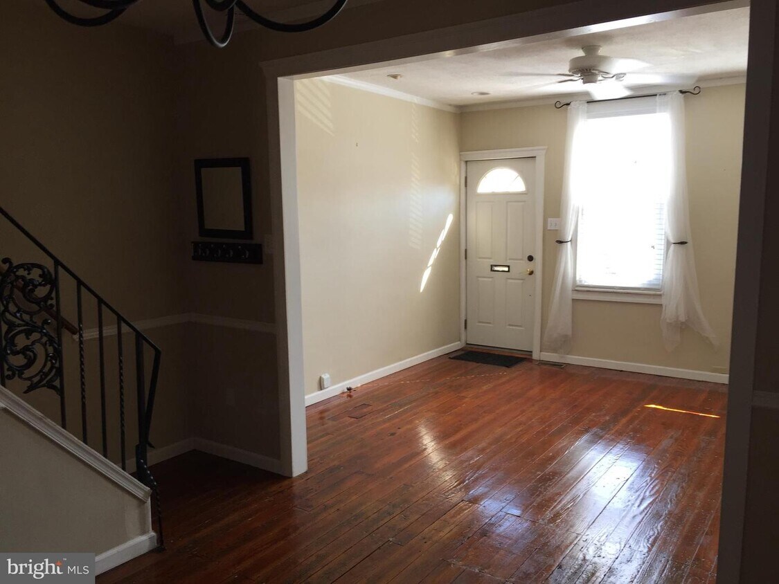 4537 St Davids St, Philadelphia, PA 19127 Townhome Rentals in