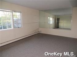 Foto del edificio - 745 Scranton Ave