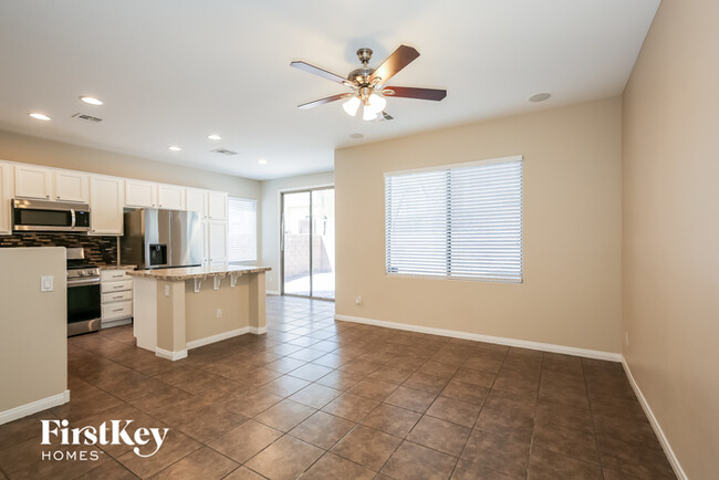 Foto del edificio - 6437 N Butterfly Sky St