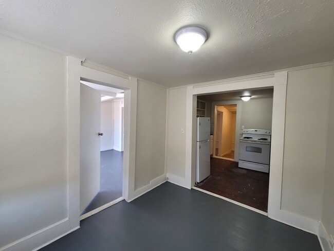 1334/1336 Rigsby - 1334/1336 Rigsby Apartment