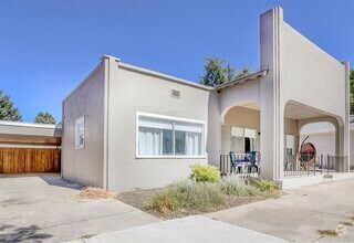 Building Photo - 1710 Heron St