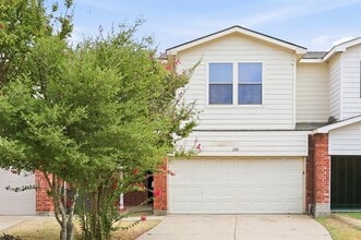 Building Photo - 130 Creek Cove Dr