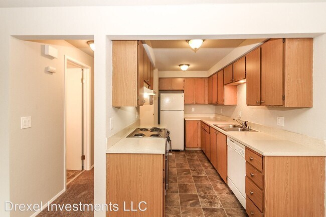 Building Photo - 4412 NW Wedgewood Ln