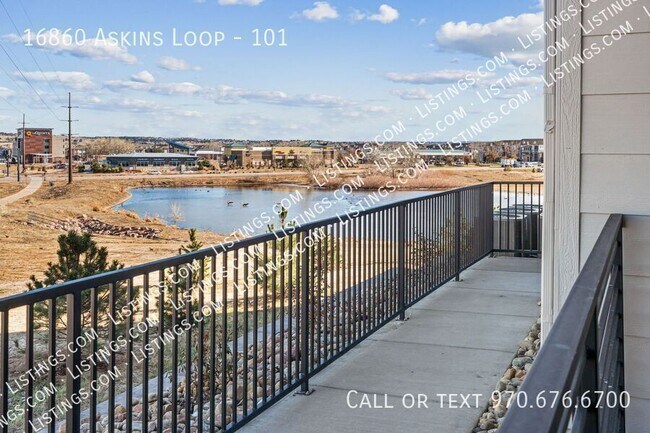 Foto del edificio - 16860 Askins Lp