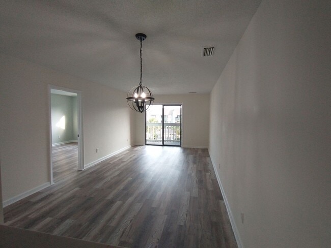 Watermark - Watermark Apartment