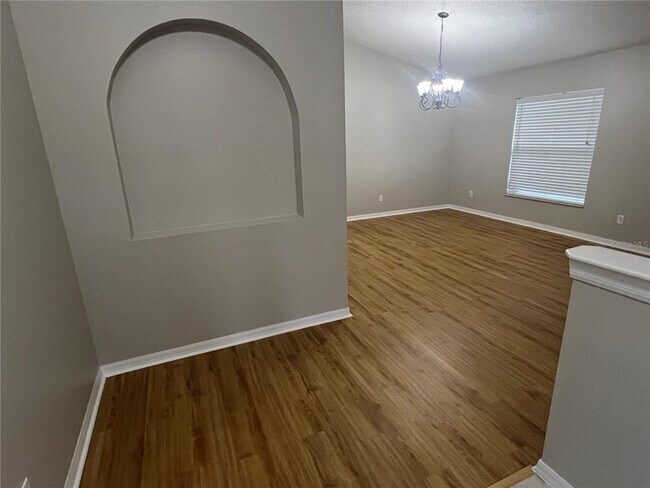 Foto del edificio - 1063 Bluegrass Dr