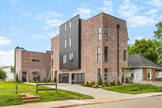 Building Photo - 827 Ramsey St