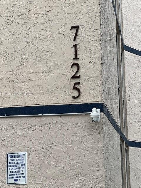 Building Photo - 7125 NW 186th St