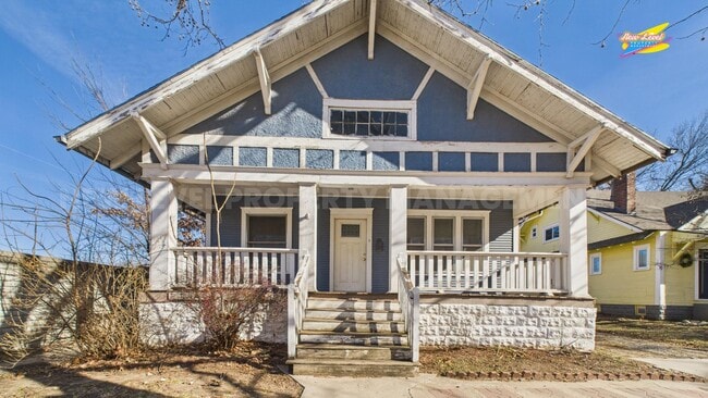 Photo - 362 N Holyoke Pl House