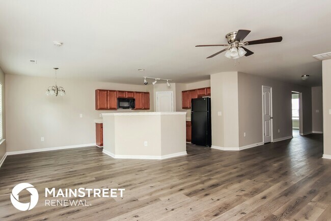 Foto del edificio - 4663 Chapel Ridge Dr