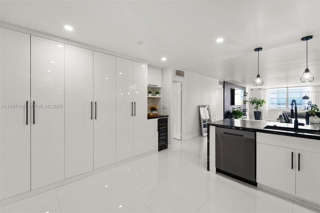 Foto del edificio - 1050 93rd St