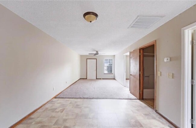 Foto del edificio - 124 Evergreen Trail SE