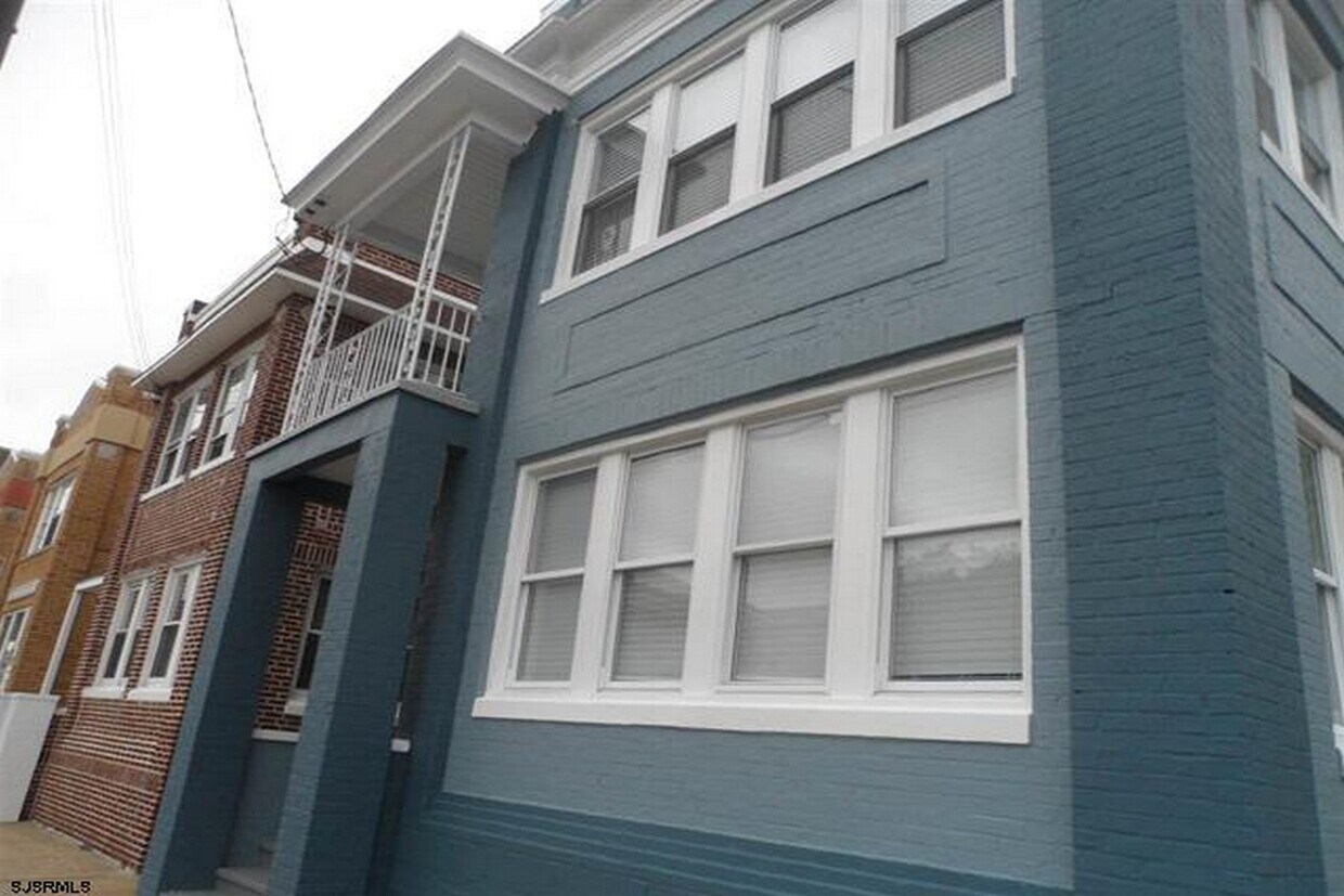6624 Ventnor Ave, Ventnor City, NJ 08406 Room for Rent in Ventnor