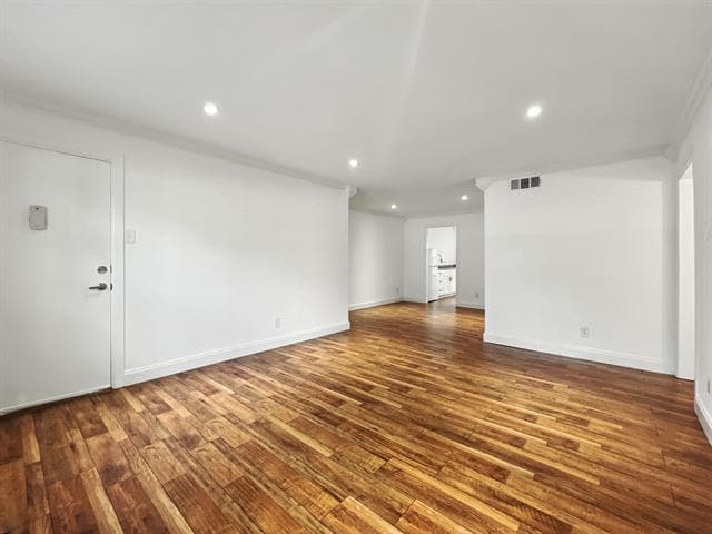 Foto del edificio - 7718 Royal Ln