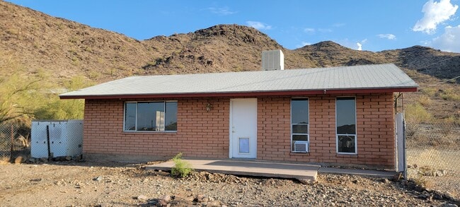 Building Photo - 12800 S 43rd Ave
