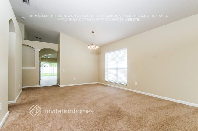 Foto del edificio - 11632 Tropical Isle Ln