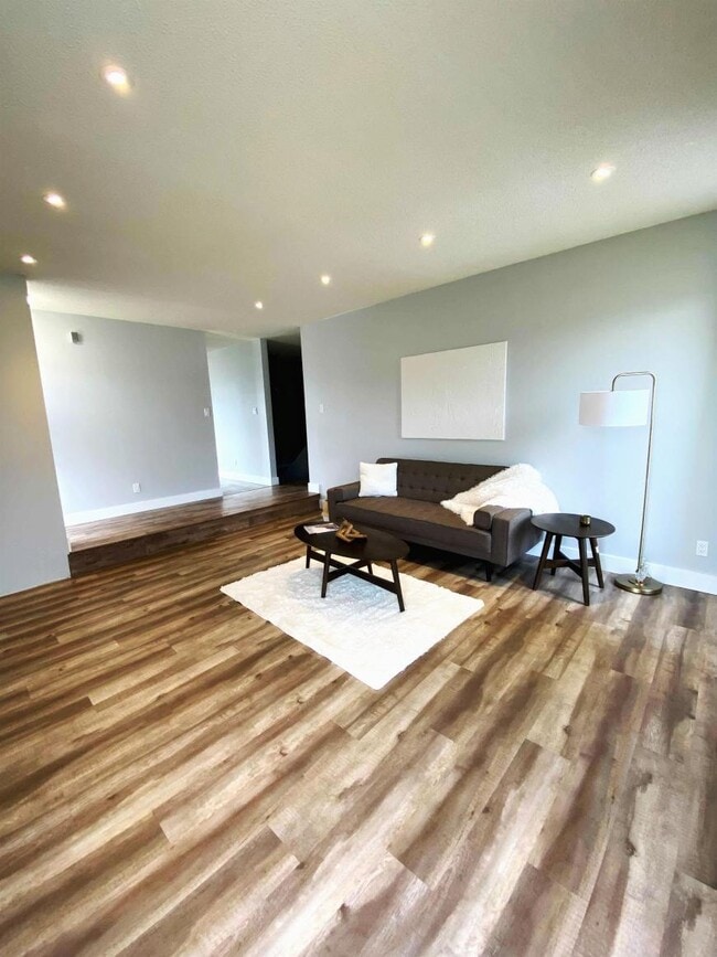 Photo du bâtiment - 3 bedroom in Kitimat BC V8C 2P5
