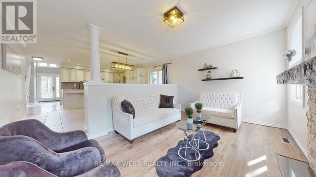 Photo du bâtiment - 56 Livia Herman Way