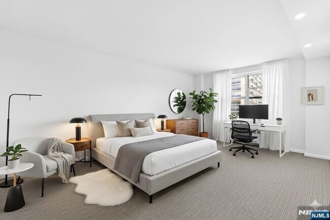 Foto del edificio - 1450 Palisade Ave