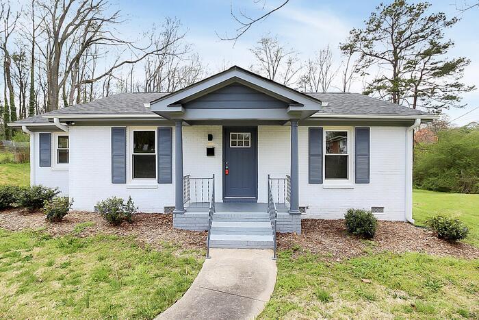 Primary Photo - 600 Dobson Dr