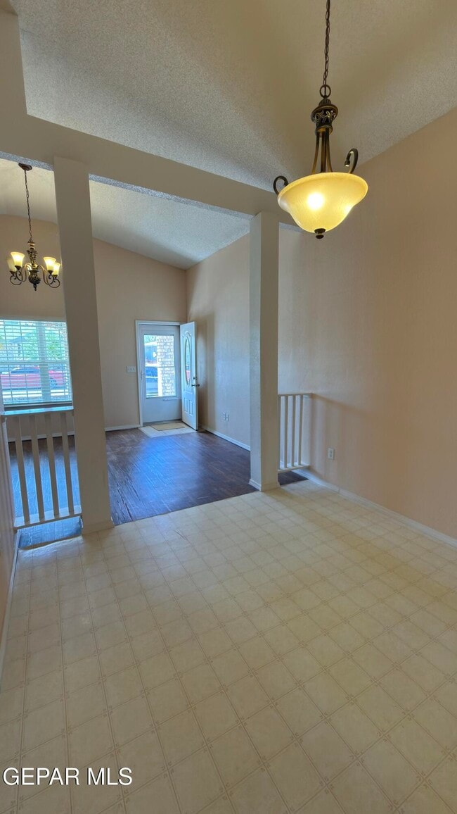 Building Photo - 14605 Calla Lily Pl
