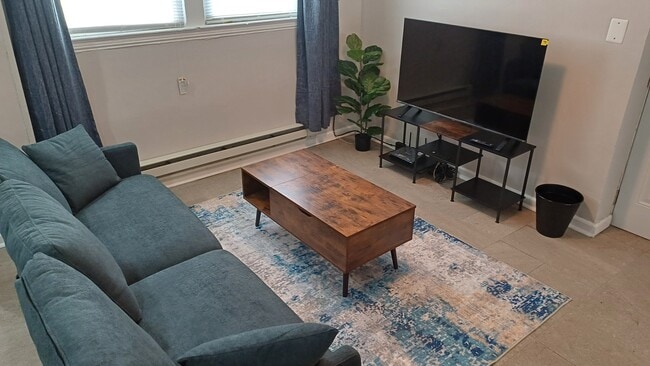 Foto del edificio - 4221 Grant St NE