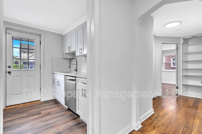 Foto del edificio - 401 Sanford Ave