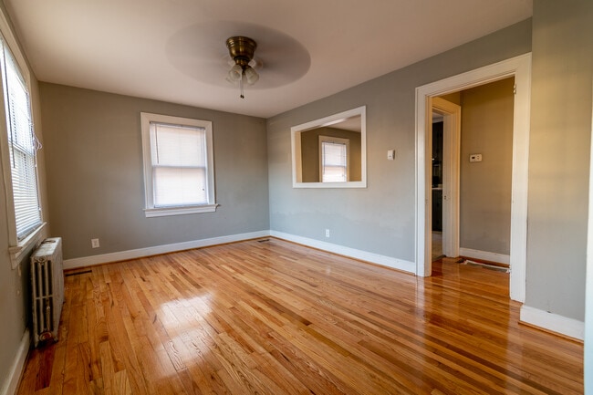 Foto del edificio - 1145 Lindsay St