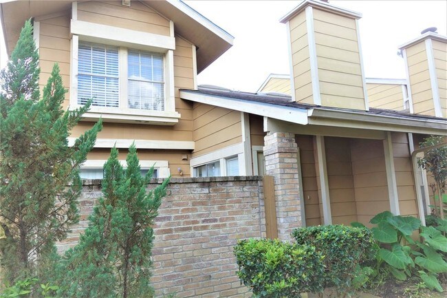 Foto del edificio - 12220 Bob White Dr