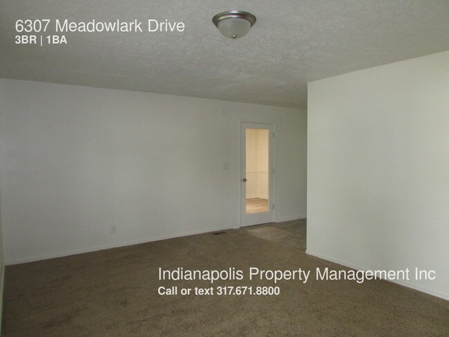 Foto del edificio - 6307 Meadowlark Dr