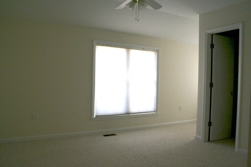 Foto del edificio - 5106 Lebanon Rd