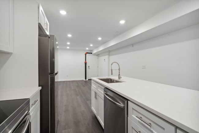 Building Photo - 4021 Haverford Ave