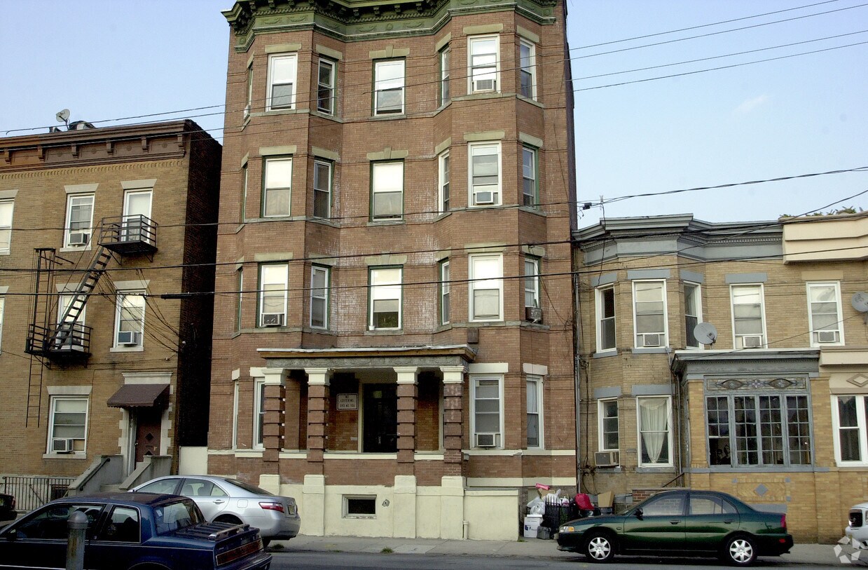 Foto del edificio - 418 56th St