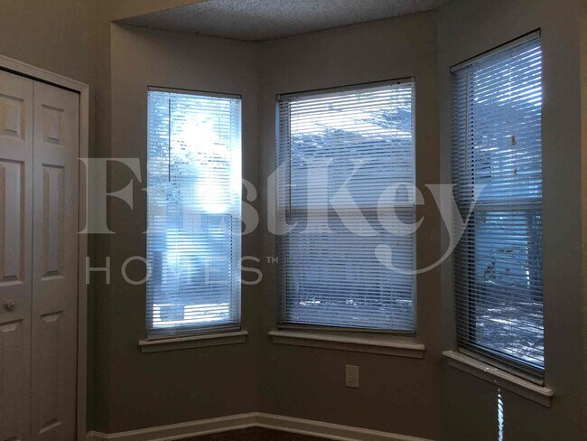 Foto del edificio - 7852 Catskills Ct