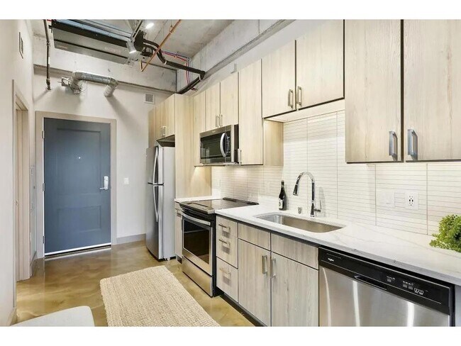 Foto del edificio - 728 N 3rd St