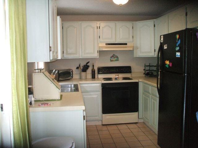 Building Photo - 19 Castlerock Dr
