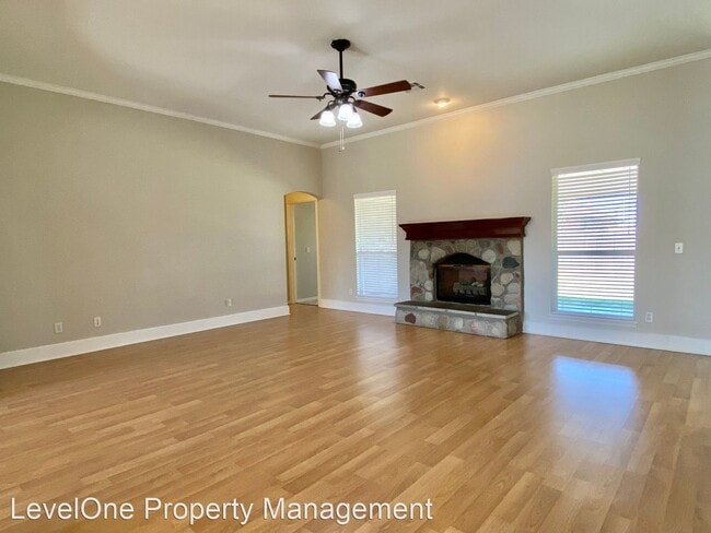 Building Photo - 3 br, 2 bath House - 5113 NW 161st Street