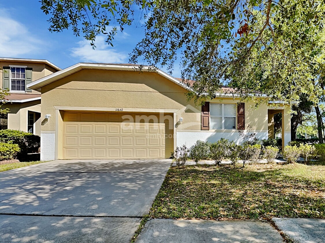 10642 Dawns Light Drive - House Rental in Riverview, FL | Apartments.com